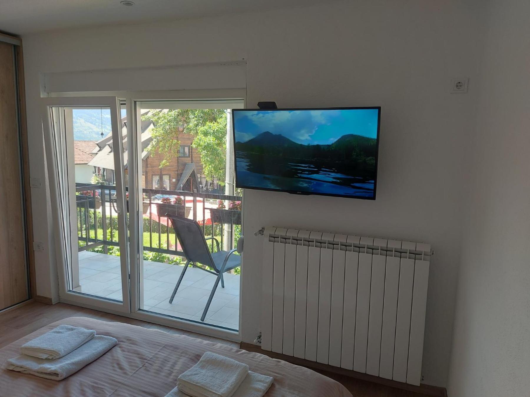 Rooms Lida & Friendly Home Plav Exterior photo